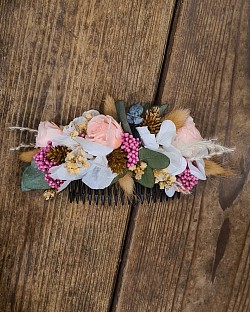 Peigne à cheveux en fleurs stabilisée et séchées